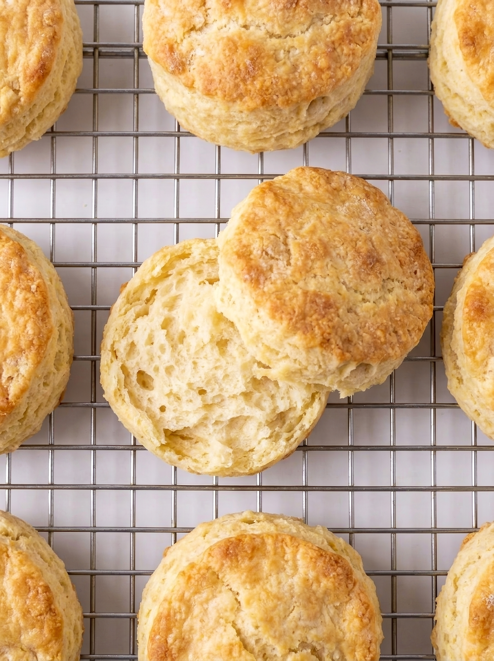 High-Fiber Buttermilk Biscuits
